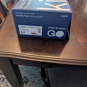 Kizik Men's Athens 2 Sneakers in Blue